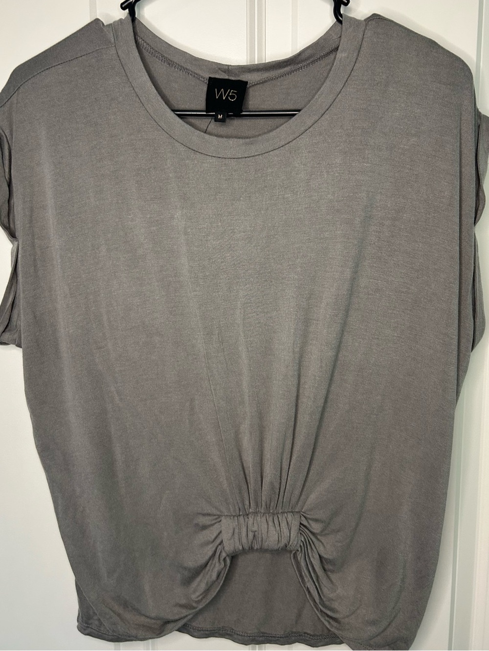 W5 Women's Gray Short Sleeve Knot Front Tee